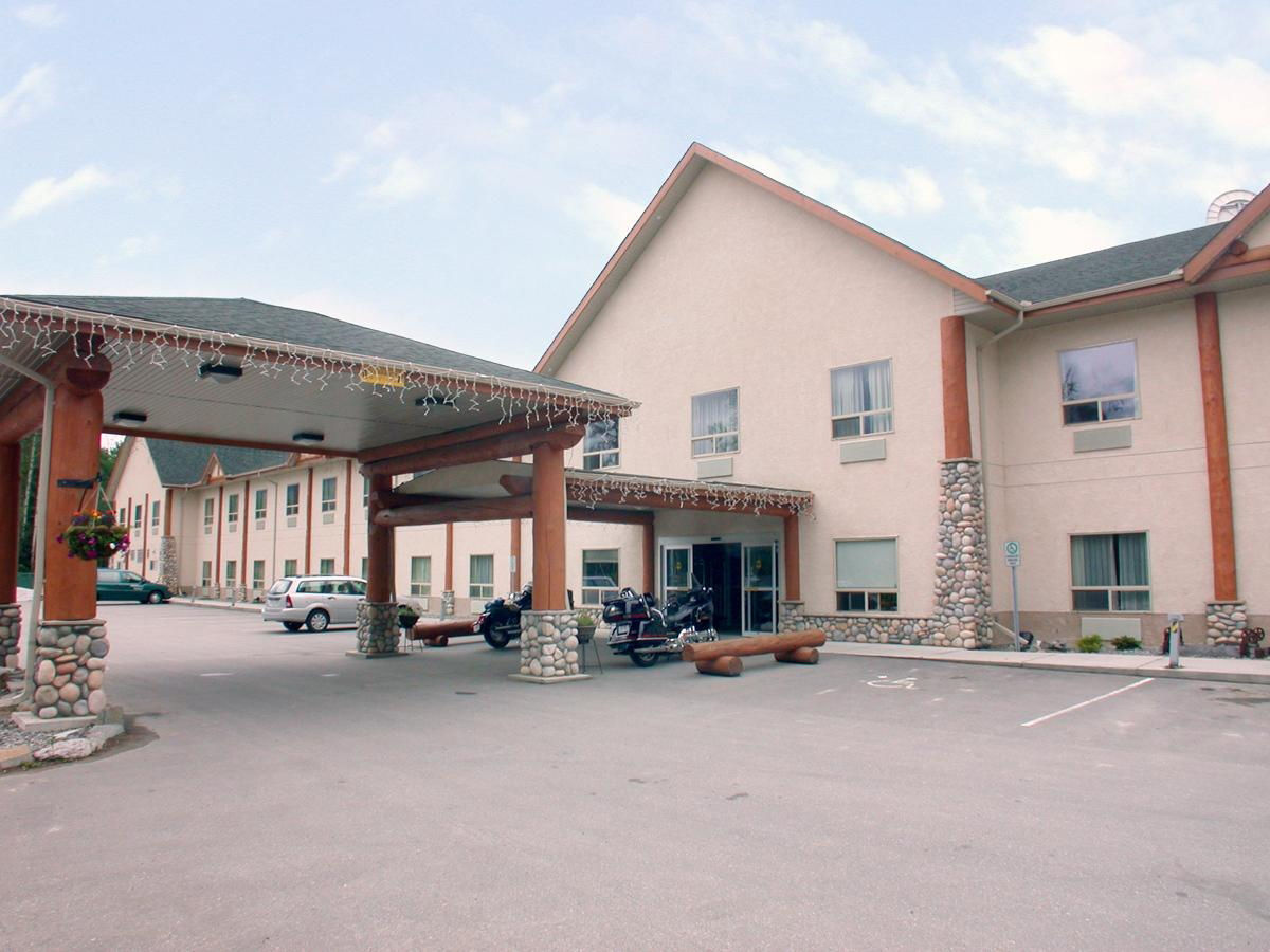 Best Western Plus Valemount Inn & Suites Exterior foto